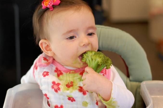 Baby led-weaning: Νέα μέθοδος διατροφής μετά τον απογαλακτισμό