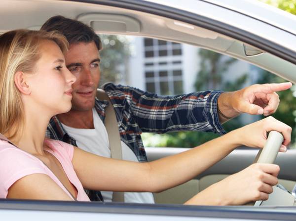 Διδάσκοντας τους έφηβους να οδηγούν με ασφάλεια