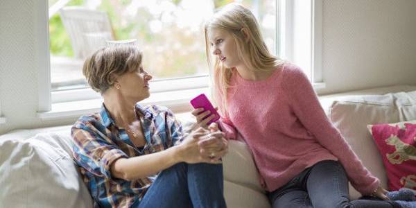 10 σημαντικά πράγματα που πρέπει να πείτε στο έφηβο παιδί σας