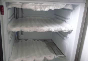 Απόψυξη ψυγείου