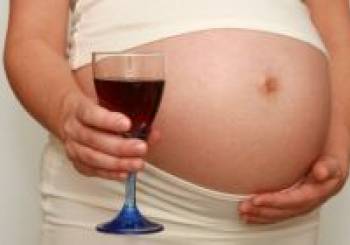 Απαγορευτικό το αλκοόλ για τις έγκυες