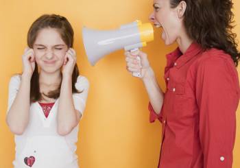 5 συμβουλές για τους γονείς με παιδιά στην εφηβεία